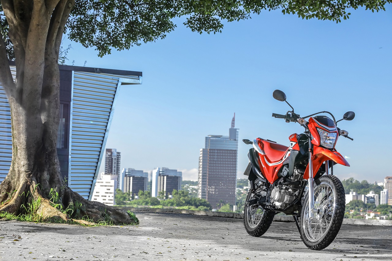 Honda NXR 160 Bros ganha série especial na linha 2020