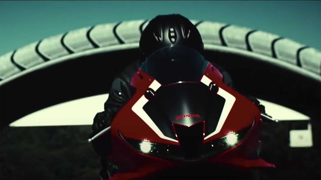 Vídeo-Honda-CBR-600RR-2020-moto-adventure