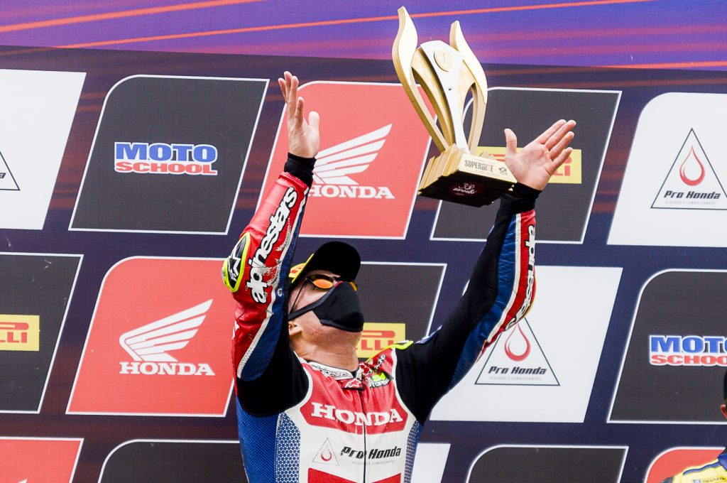 Honda-Racing-garante-oitavo-título-consecutivo-do-SuperBike-Brasil