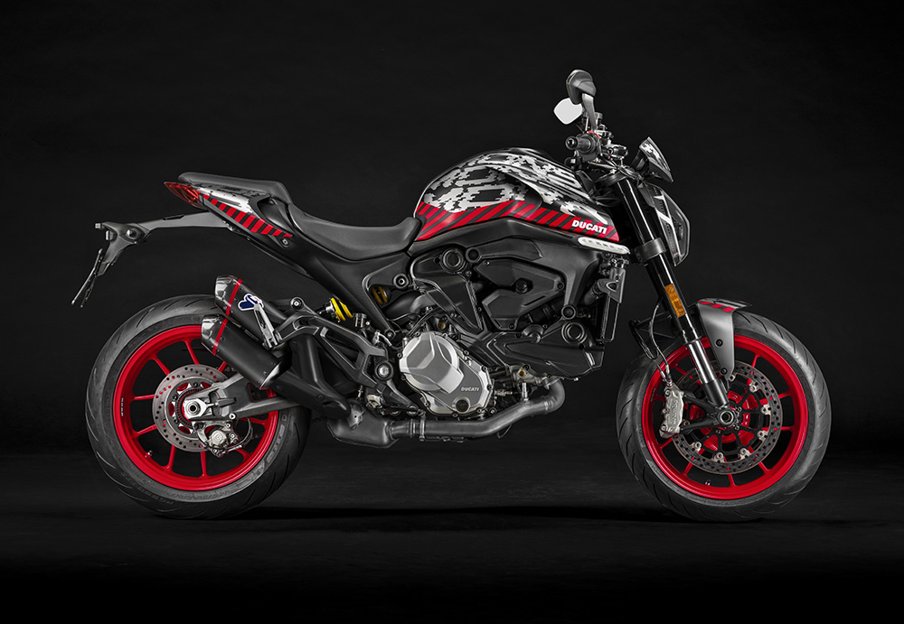 ducati-apresenta-a-nova-monster-2021-moto-adventure