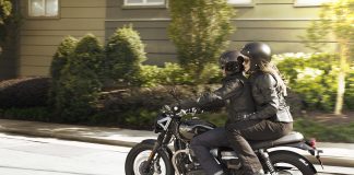 Triumph lança promoção para motos clássicas com taxa zero e prestação a partir de R$ 399