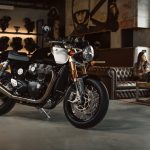 DGRXTRIUMPH-ThruxtonRS-