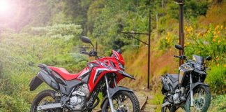 Honda XRE 300 2022 estreia com novas cores e grafismos