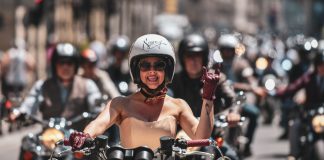 Triumph e DGR renovam parceria por mais cinco anos