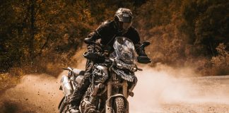 Testes do protótipo oficial da nova Triumph Tiger 1200 já estão nos estágios finais