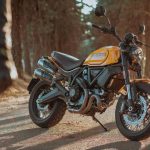 2022-ducati-scrambler-1100-tribute-pro—right-front-angle-view