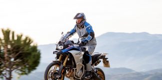 BMW Motorrad traz incentivos para compra de motocicletas e acessórios em novembro