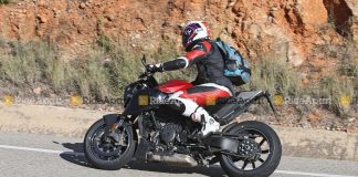 Husqvarna Vitpilen 1301 é flagrada em testes