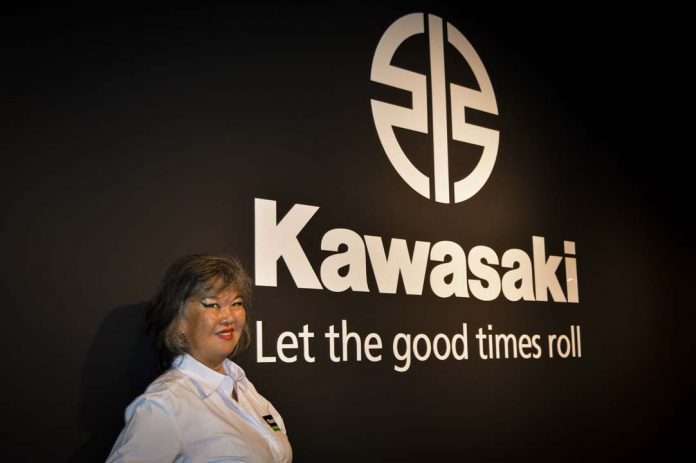 Sonia-Harue-é-a-nova-Diretora-Comercial-da-Kawasaki-no-país