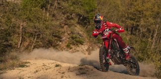 Bruno Crivilin completa primeiro dia do Mundial de Enduro 2022