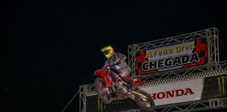 Equipe Honda Racing conquista dobradinha na abertura do Arena Cross 2022