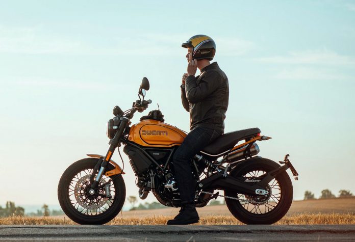 100.000-Scrambler-Ducati-colorem-as-ruas-de-todo-o-mundo