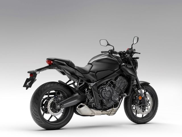 Honda-apresenta-na-Europa-as-novas-CB-650R-e-CBR-650R