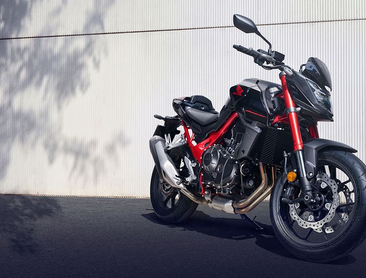 Honda-apresenta-a-nova-Hornet-750-2023