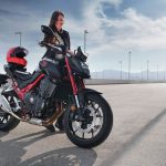 honda-hornet-750-2023-moto-adventure-6