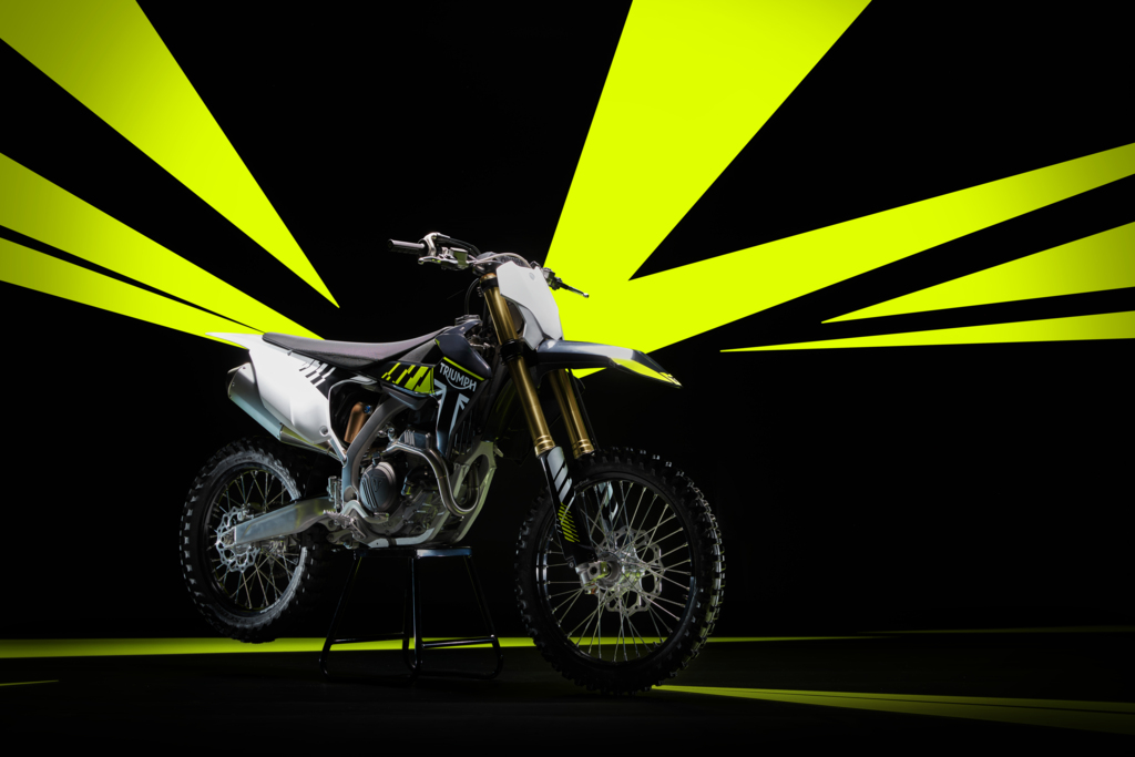 tf-250-x-triumph-apresenta-sua-primeira-moto-de-motocross
