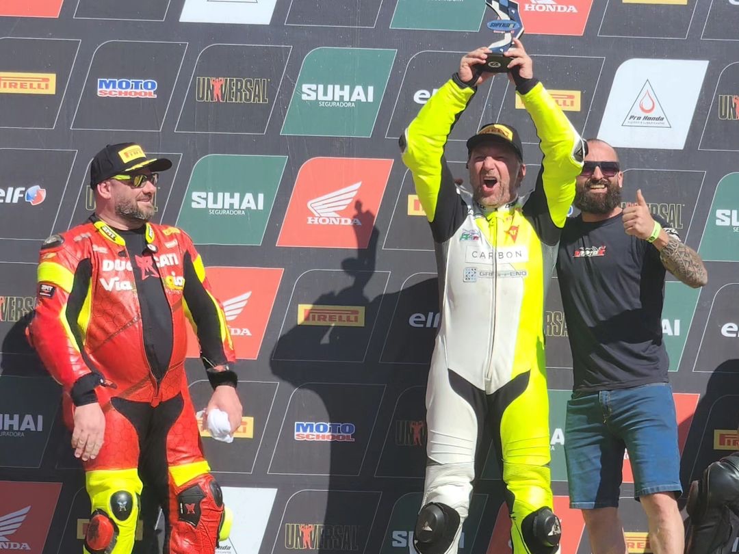 Uruguaio Maxi Gerardo faz corrida brilhante e vence 4ª etapa da SuperSport  em Interlagos - Esportes - Andar de Moto Brasil