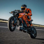 ktm-1390-super-duke-r-evo-2024-13
