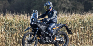 KTM 390 Aventure 2025 flagrada! ktm-390-aventure-2025-flagrada