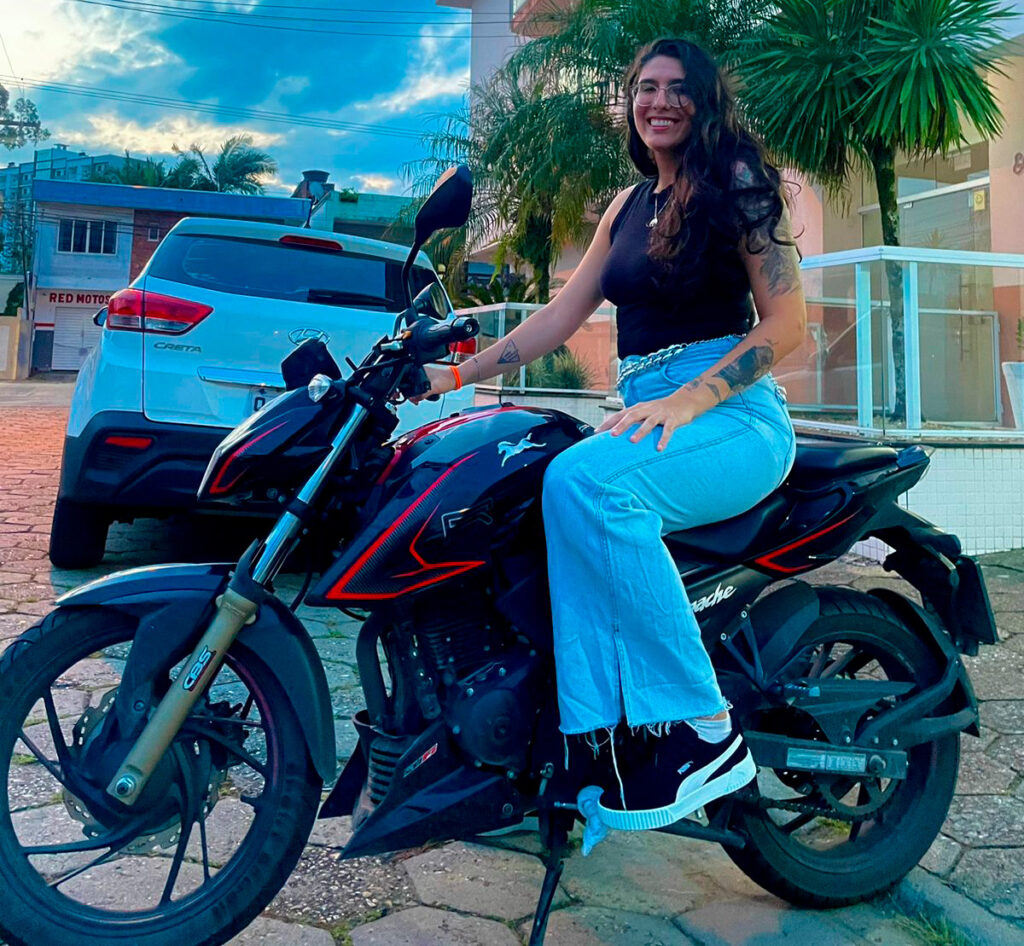 estudo-aponta-onde-estao-as-mulheres-motociclistas