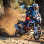 ktm-1390-super-duke-gt-2025