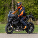 ktm-1390-super-duke-gt-2025-2