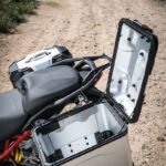 ducati-multistrada-v4-rally-adventure-detalhe-mala-lateral