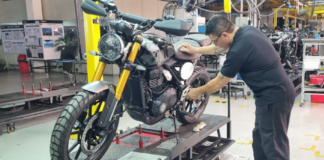 Triumph inicia produção das novas Speed e Scrambler 400 no Brasil e anuncia novo lote de pré-venda de 1000 unidades adicionais triumph-inicia-producao-das-novas-speed-e-scrambler-400-no-brasil-e-anuncia-novo-lote-de-pre-venda-de-1000-unidades-adicionais