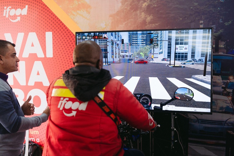 ifood-e-yamaha-realizam-treinamento-de-seguranca-no-transito-para-entregadores-de-sao-paulo