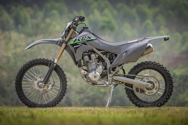 kawasaki-klx-300r-2025