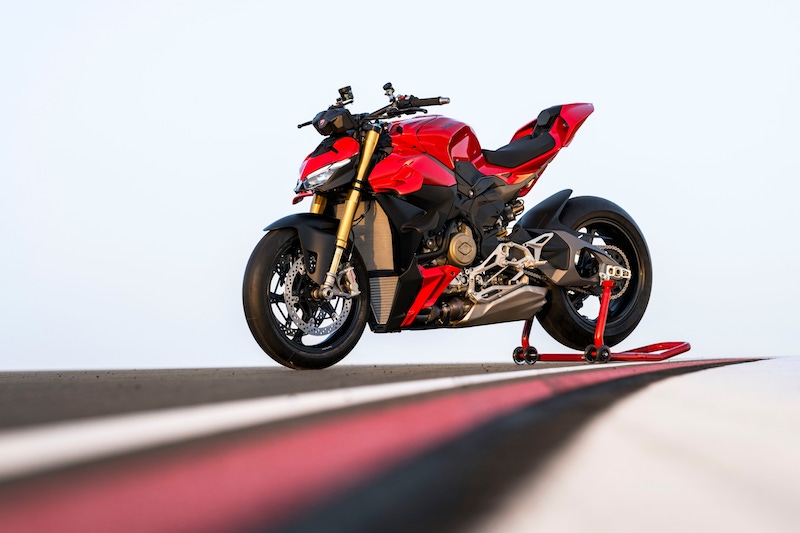 Ducati-apresenta-a-nova-Streetfighter-V4-2025