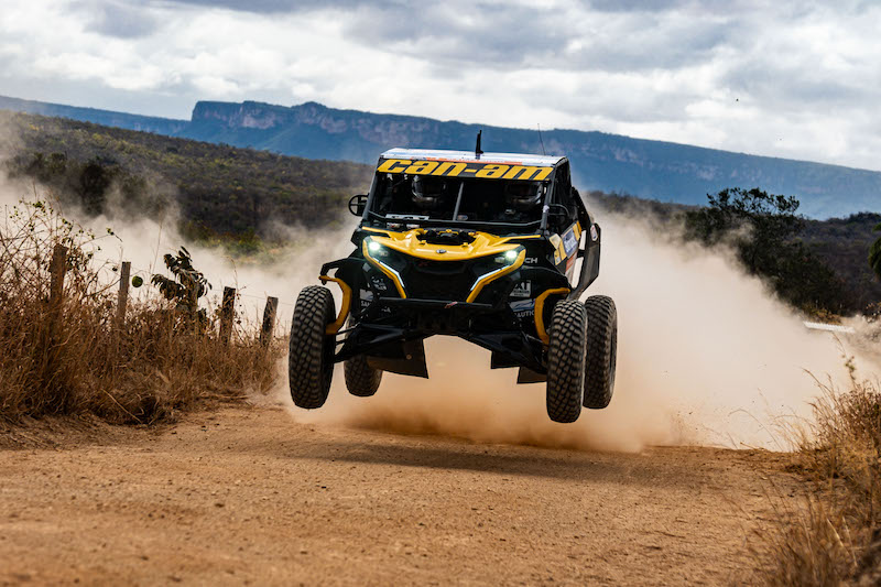 Can-Am-é-a-marca-mais-vitoriosa-dos-UTVs-na-temporada-2024-de-Rally-Raid