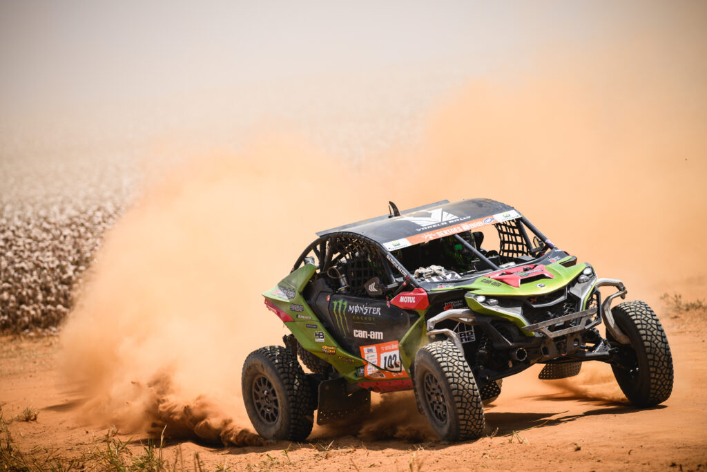 Can-Am-é-a-marca-mais-vitoriosa-dos-UTVs-na-temporada-2024-de-Rally-Raid