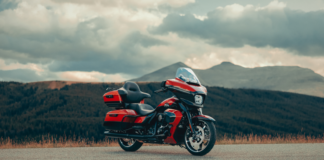 Harley-Davidson apresenta a nova Street Glide®️ Ultra e quatro modelos Cruiser atualizados para 2025 harleyu-davidson-ultra