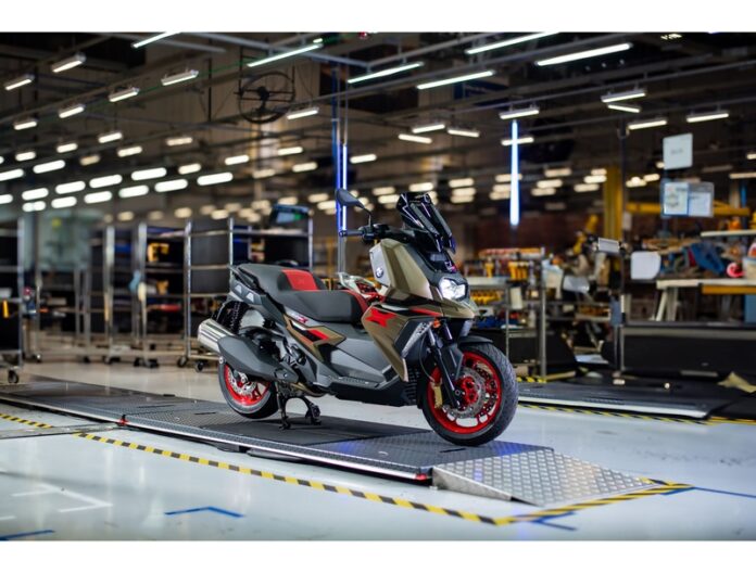 bmw-c-400-x-2025-nova-cor
