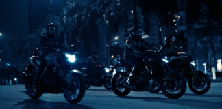Yamaha apresenta lançamentos em campanha inspirada nos apaixonados pela noite filme exibe as novas motocicletas MT-03 e MT-07 e homenageia público urbano e noturno