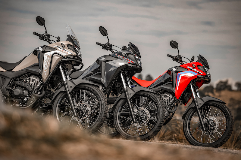 XRE 300 Sahara 2026 ganha novas cores