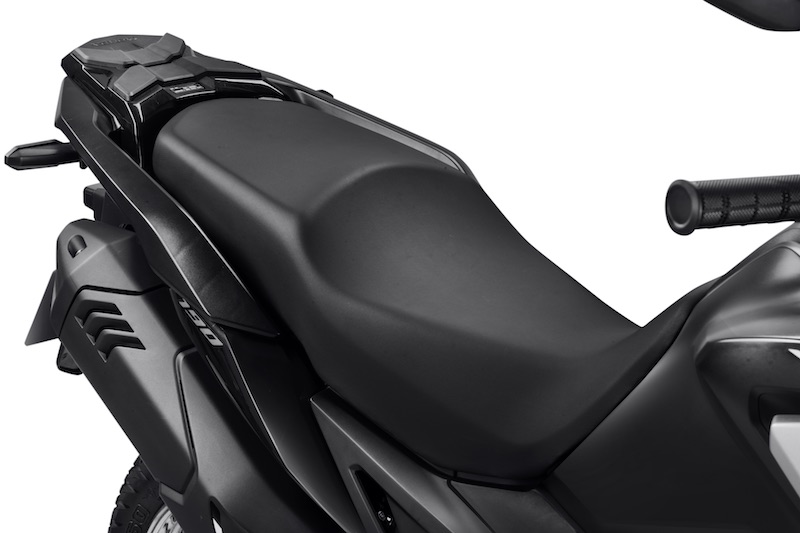 Honda XRE 190 2026 ganha nova cor: cinza metálico