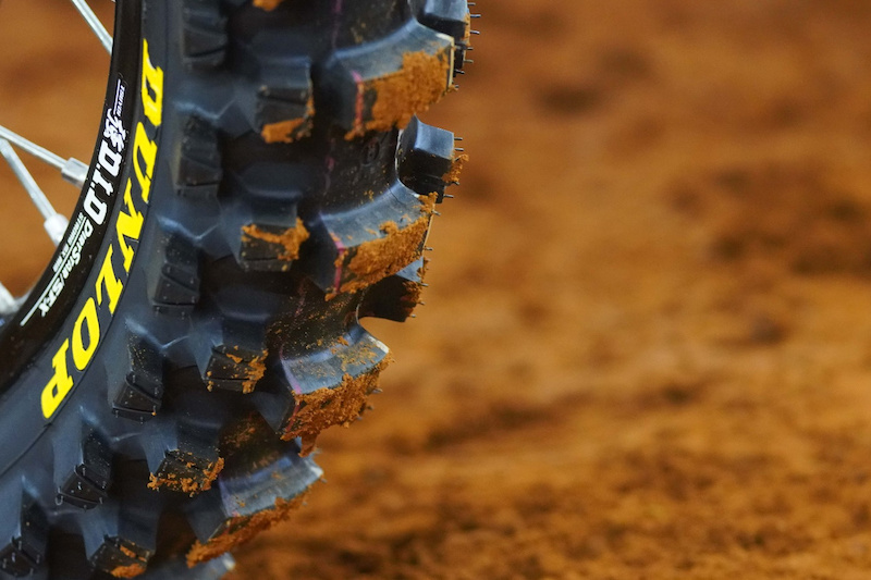Dunlop apresenta o Geomax MX34