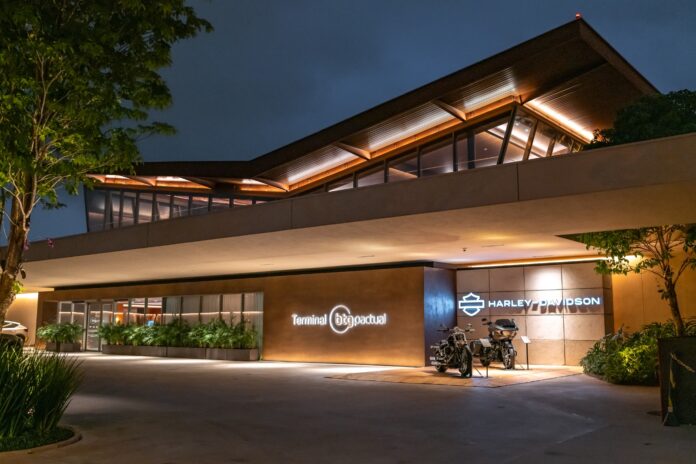 WhatsApp Image 2025-11-05 at 12.04.03 Harley-Davidson apresenta experiência exclusiva no Terminal BTG Pactual