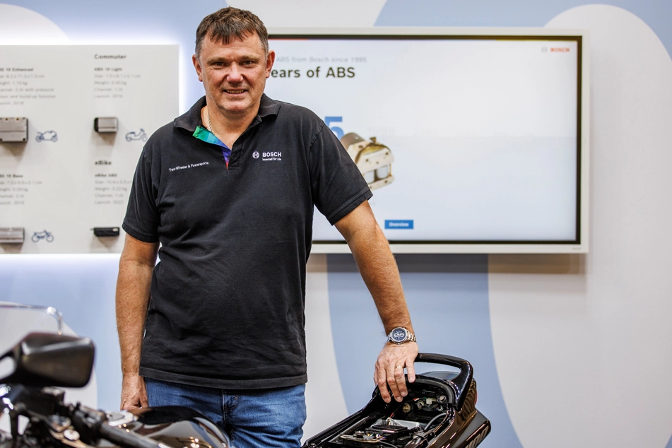 Geoff-Liersch, o cientista que está à frente das pesquisas na empresa alemã